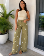 Pantalón Wide Leg con Bordados Florales