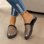 Mules Planos de Malla con Detalles Brillantes