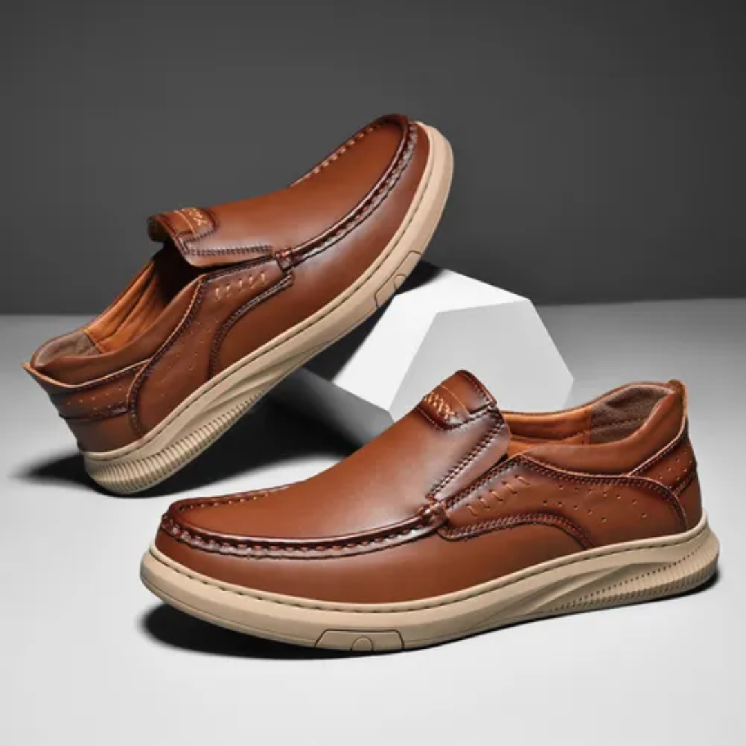 Zapato formal de cuero con suela dura