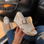 Sandalias de Cuña con Hebilla Ajustable y Plantilla Acolchada®