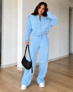 Conjunto deportivo con tejido suave