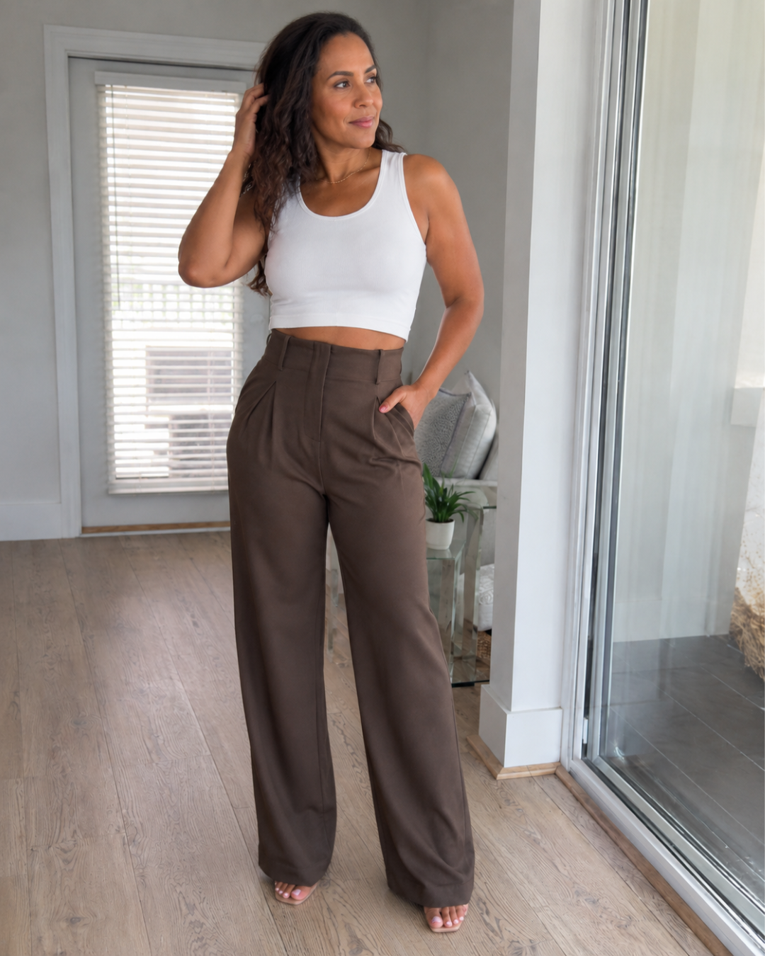 Pantalón Palazzo de Tiro Alto con Pinzas