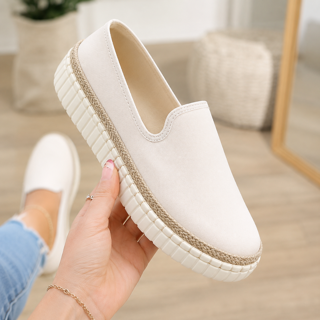 Mocasines Slip-On de Mujer con Suela Ligera y Detalle Trenzado