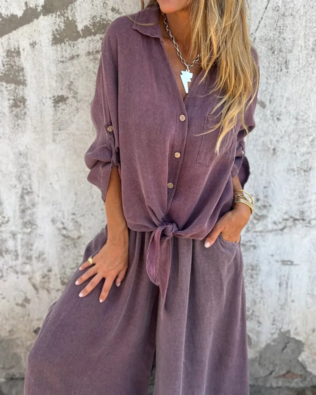 Conjunto de 2 Piezas con Mono Largo de Pierna Ancha para Mujer con Camisa de Botones y Lazo Frontal®