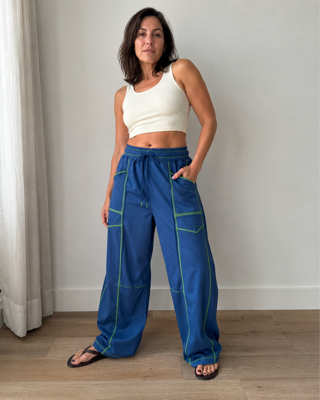 Pantalón Holgado de Mujer con Bolsillos y Cintura Ajustable