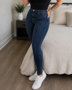 Pantalón de Tiro Alto con Corte Estilizado®